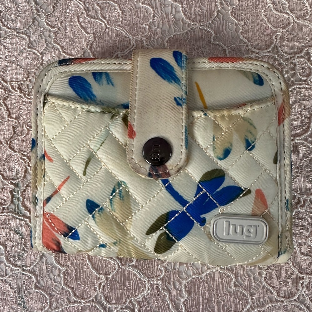 Lug Quilted Wallet with Dragonfly pattern